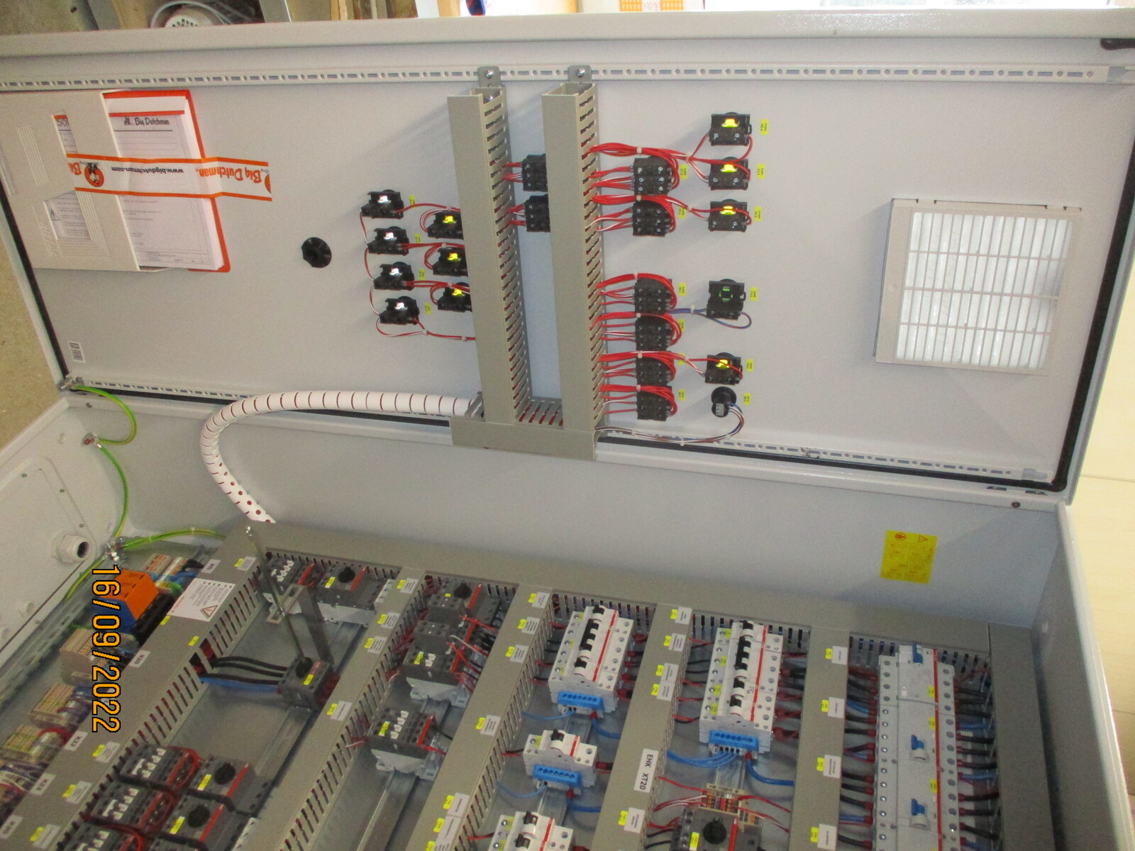 Control box. Nat. Filia / Schlingmann